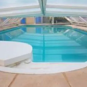 Bungalow Au Calme Saint-Savournin